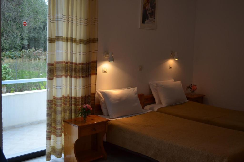 Emilia Apartments Plakiász Kültér fotó